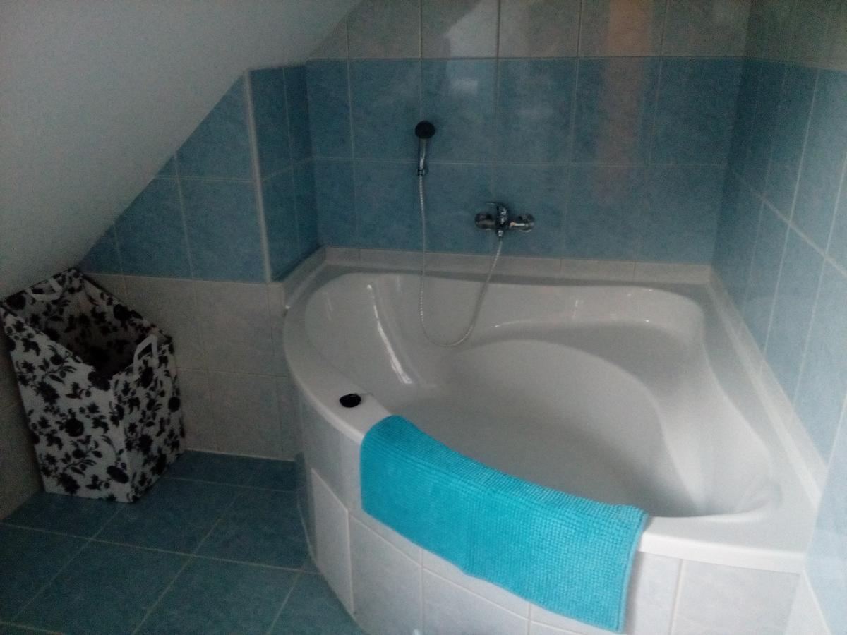 Hostinske Pokoje U Kulinare Domažlice Buitenkant foto